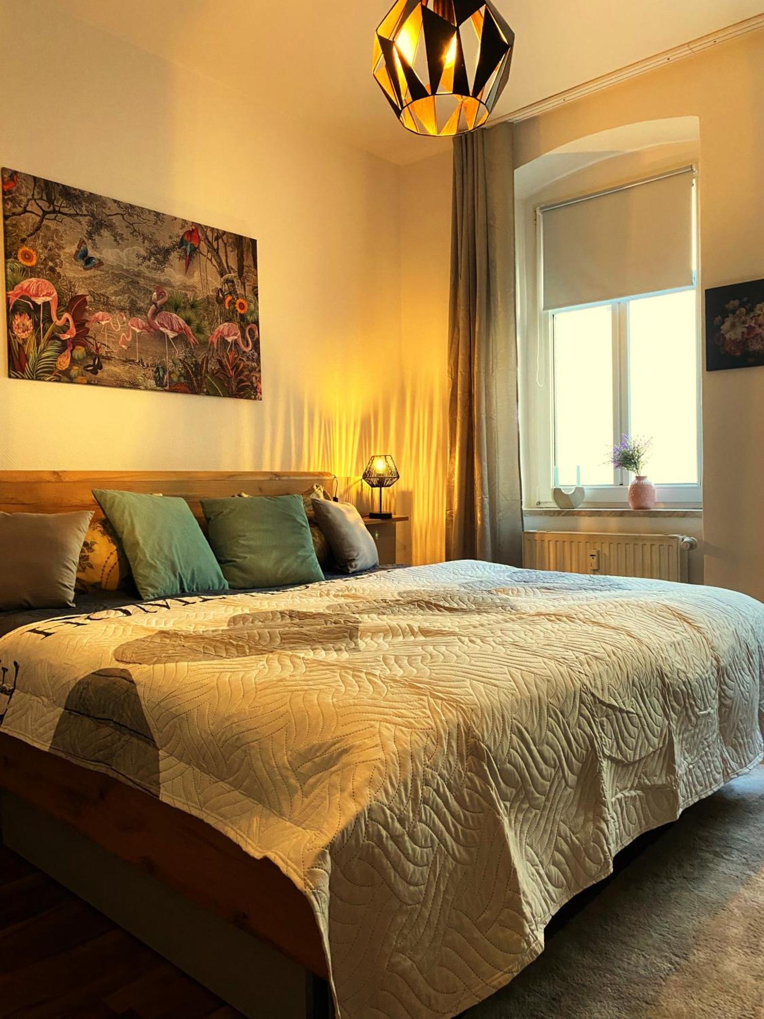 Karli'S Stuebchen Apartment Gera Bagian luar foto